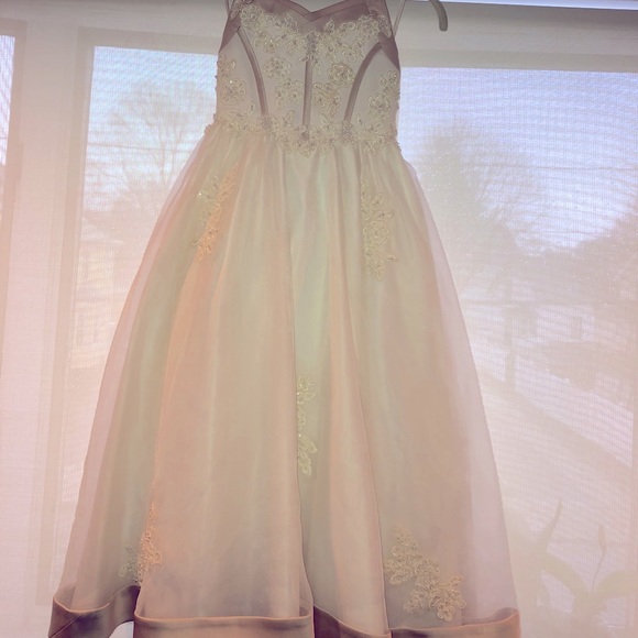 White an champagne flower girl dress - Picture 1 of 3